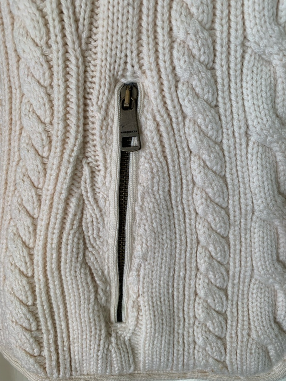 Burberry Brit | Reversible Wool Cable Knit Down Filled Puffer Vest - Medium - Picture 8 of 13